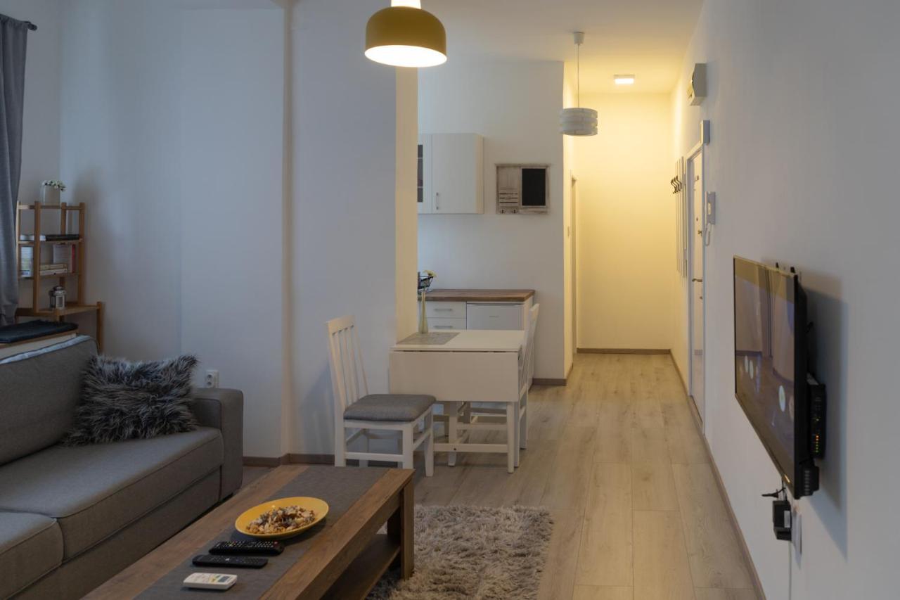 Jumi Apartman Belgrád Kültér fotó